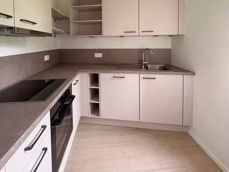 1ère occupation appartement 1ch à louer  watermael-boitsfort