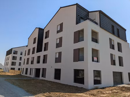 courseulles-sur-mer - t3 neuf avec loggia