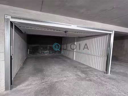 antibes jules grec - garage fermé