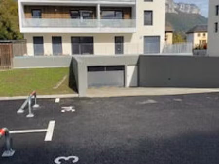 garage double en sous-sol bassens résidence la canopee