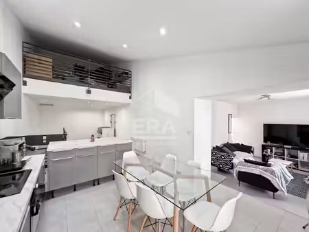 charmante maison de 5 pièces à aramon - 199 900€