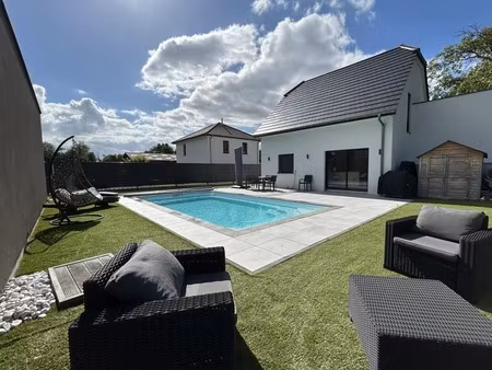 heiwiller  superbe maison moderne 136m² (115m² carrez)  4chambres  2salles d'eau  pompe à 