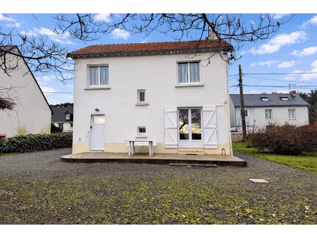 maison 4 chambres emplacement idéal gare et écoles à pi