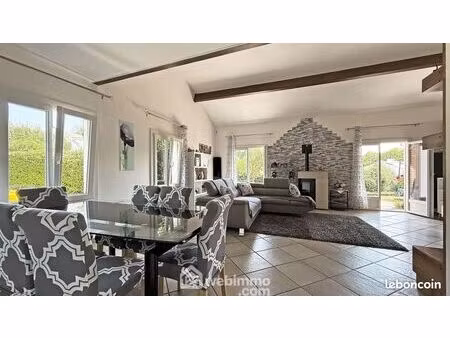 maison 7 pièces 172 m²