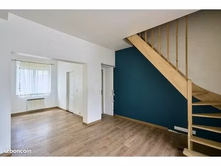 maison 4 pièces 85 m²