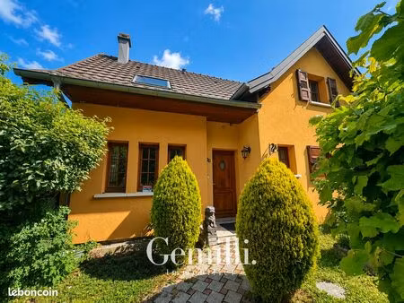 maison 6 pièces 119 m²