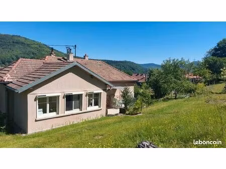 maison 5 pièces 95m2 sur 59 2 ares au calme