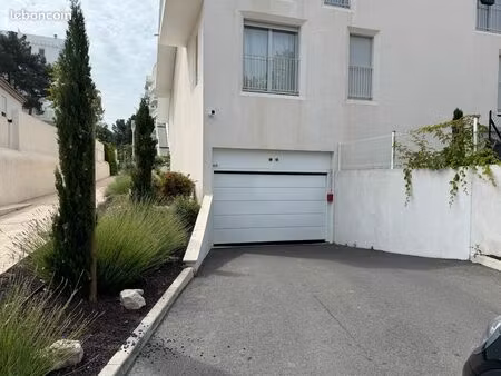 garage   parking 13009