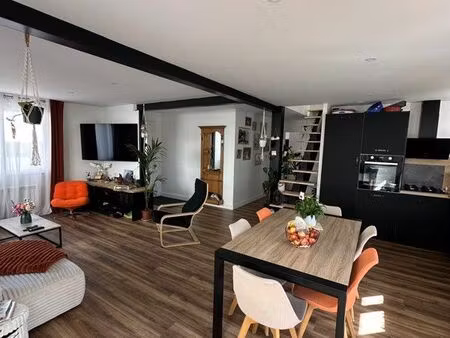 maison 131 m² rénovée 2025 – 4 chambres – jardin sans vis-à-vis – dépendance aménagée – ce