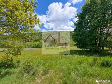 terrain 1433 m² la bastide-puylaurent