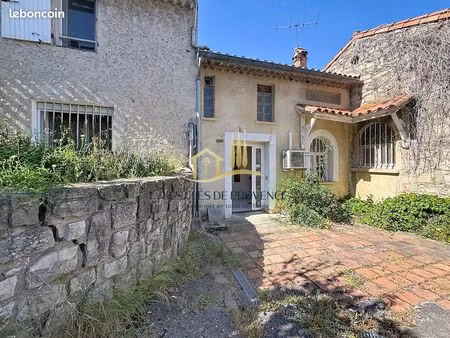 propriété 4 pièces 131 m²