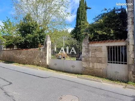 propriété 6 pièces 200 m²