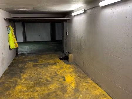 vends garage double 108-112 cours tolstoï villeurbanne