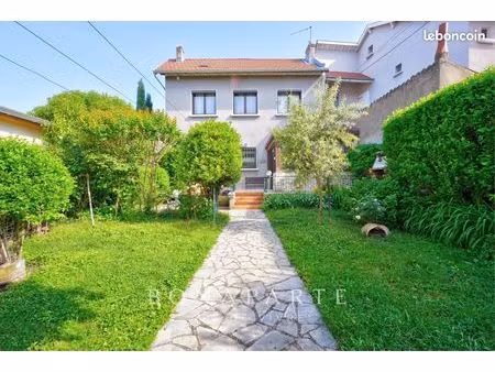 propriété 4 pièces 70 m²