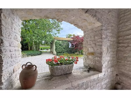 maison bourgneuf 176 m² t-5 à vendre  1 245 000 €