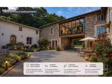 propriété 8 pièces 241 m²