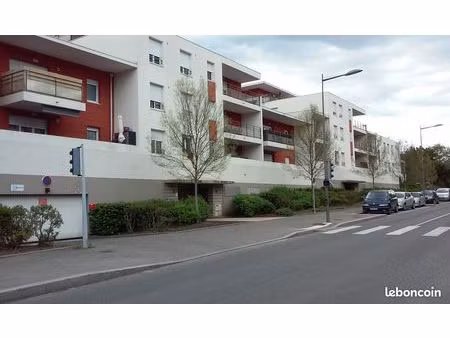 garage 13 m² feyzin