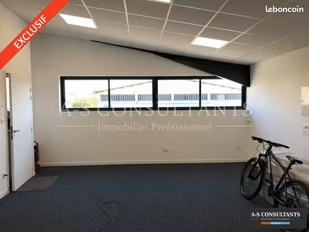 bureaux 50 m² decines charpieu