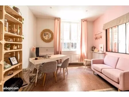 location bureau / salle de consultation