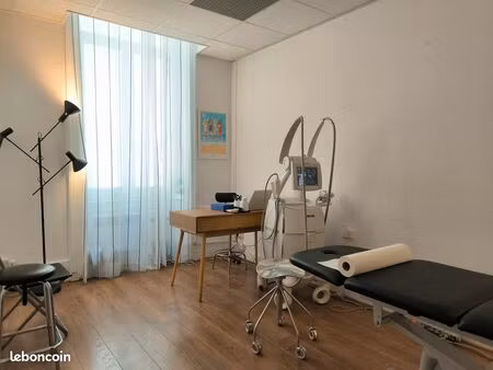 lyon bellecour location bureau dans cabinet de santé. loyer attractif. octobre 2026