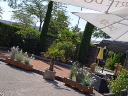 restaurant  zone industrielle
