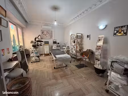 fonds de commerce beauté/coiffure 45 m²