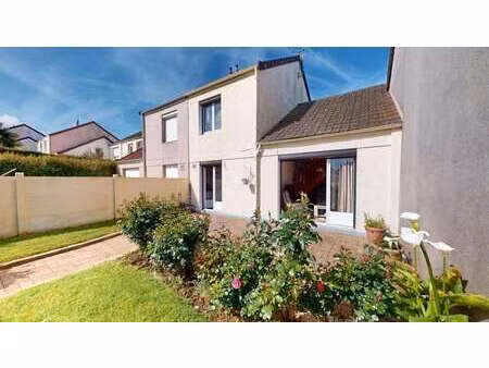 vente maison à cherbourg-en-cotentin (50100) : à vendre / 77m² cherbourg-en-cotentin