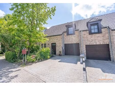 maison à louer avec garage et terrasse   braine-le-château (vbe25417)