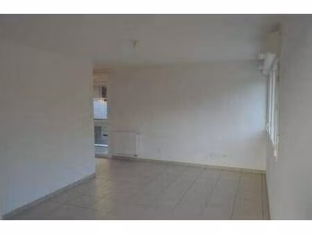 location appartement 3 pièces à la chapelle-sur-erdre (44240) : à louer 3 pièces / 76m² la