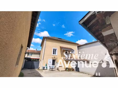 appartement pusignan 5 pièce(s) en duplex