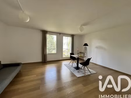 appartement à montigny-le-bretonneux (78180)