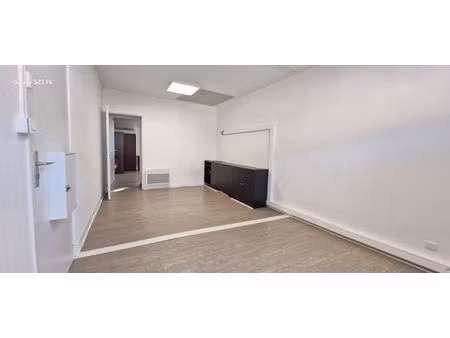 a louer - local commercial 38 m² - portet sur garonne - 326-jg