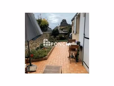 mancelle avec jardin   garage en location