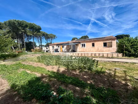 maison vidauban 5 pièces 115m2 sur un terrain de 1500 m²