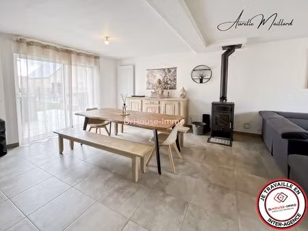 maison d'environ 124 m² - 4 chambres - un garage - terrain de 350 m²