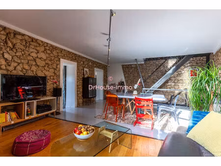 maison de village rénovée avec terrasse -charme authentique -