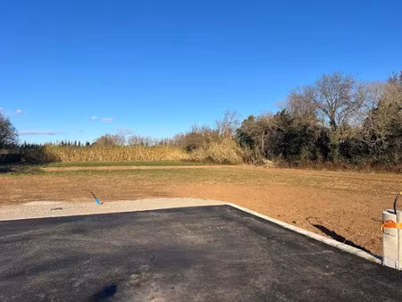 vente terrain 900 m² à arles (13200)  220 000 €