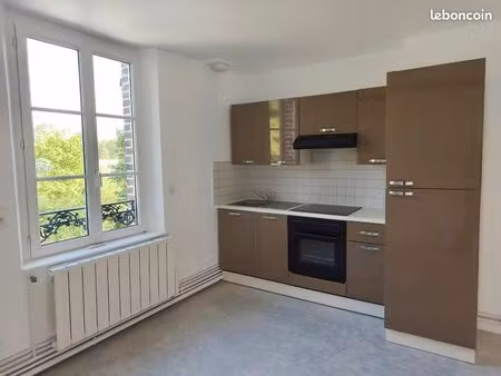 appartement 2 pièces 39 m² avec parking privé clos