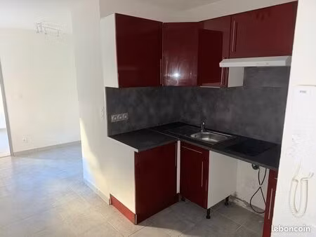 loue appartement realmont