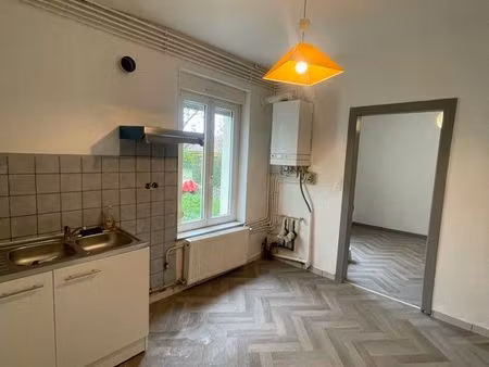 charmant t2 avec jardin privatif