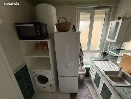 je loue un studio en duplex