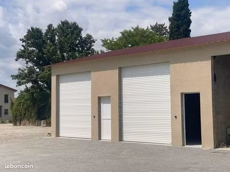 grand box sécurisé de 72m² avec mezzanine – accès 24/7