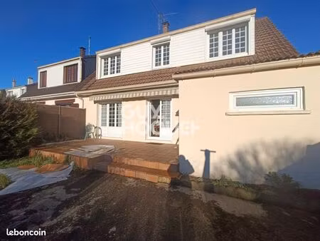 maison 5 pièces 99 m²