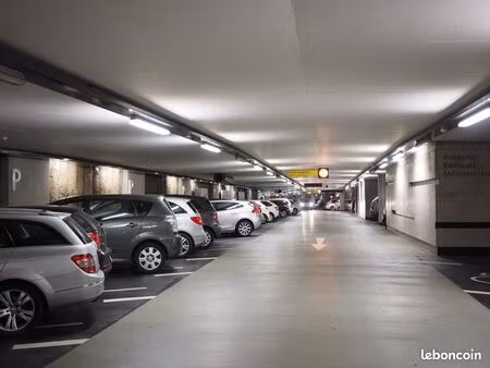 location place de parking sécurisée – poissy gare