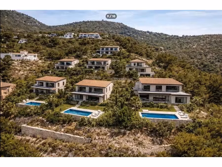 vente terrain à batir 594 m² à falicon (06950)  619 500 €