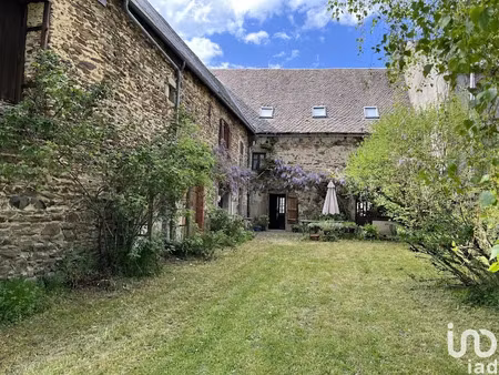 vente locaux professionnels 0 pièces 361 m² à bourg-lastic (63760)  260 000 €