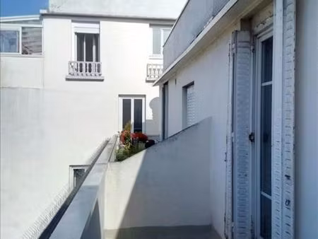 studio vincennes 19.77m² avec balcon-terrasse
