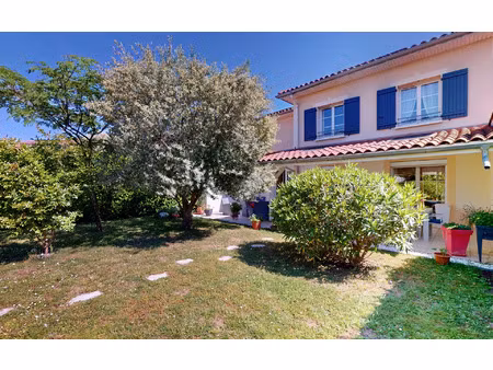 maison corbas 95 m² t-5 à vendre  415 000 €