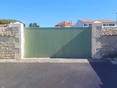 terrain à bâtir 927 m²