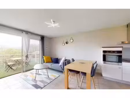location meublée appartement 2 pièces 43.45 m² à onet-le-château (12000)  640 €